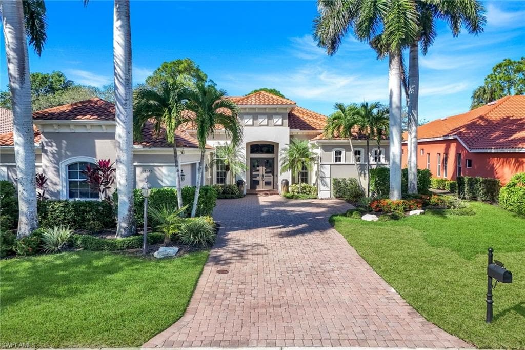 28585 Via D Arezzo DR, BONITA SPRINGS FL 34135-33