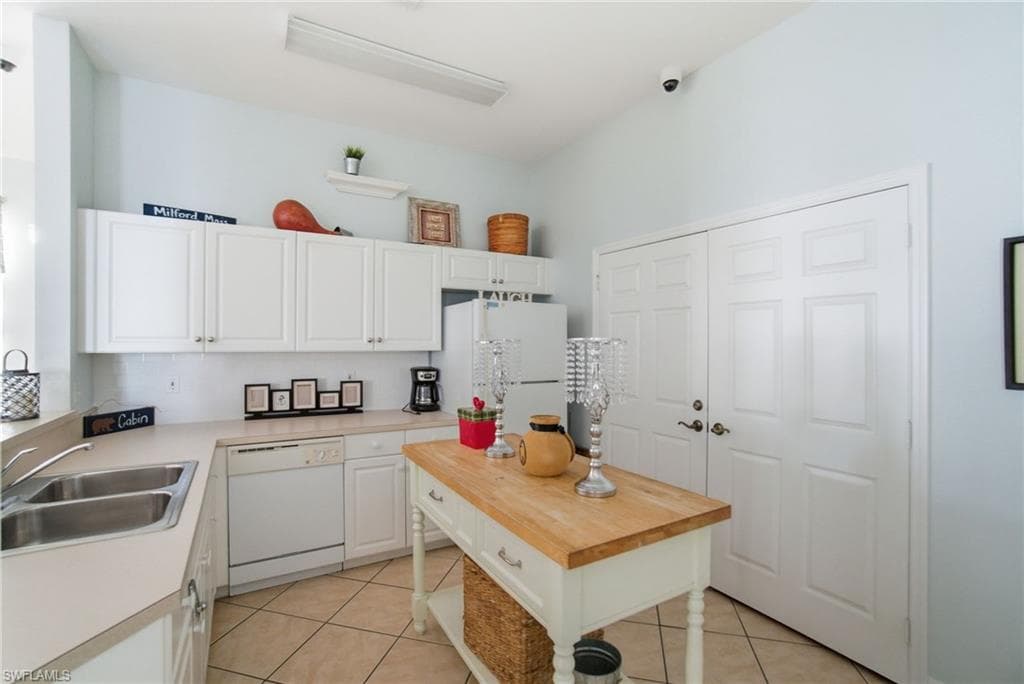 3009 Palmetto Oak DR # 104, FORT MYERS FL 33916-46