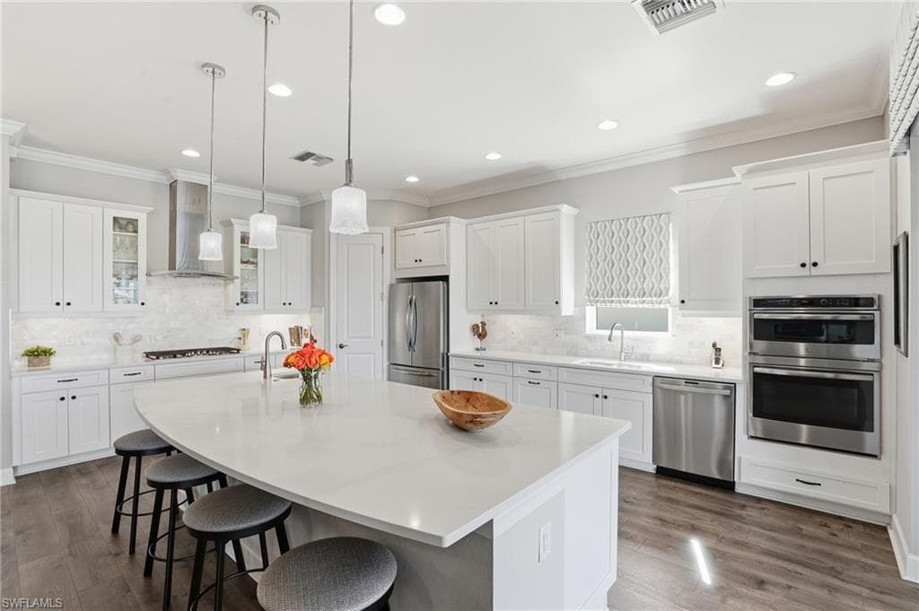 9489 Montelanico LOOP, NAPLES FL 34119-8