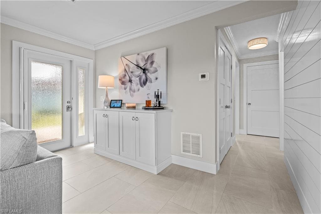 260 Lanchester CT 36-8