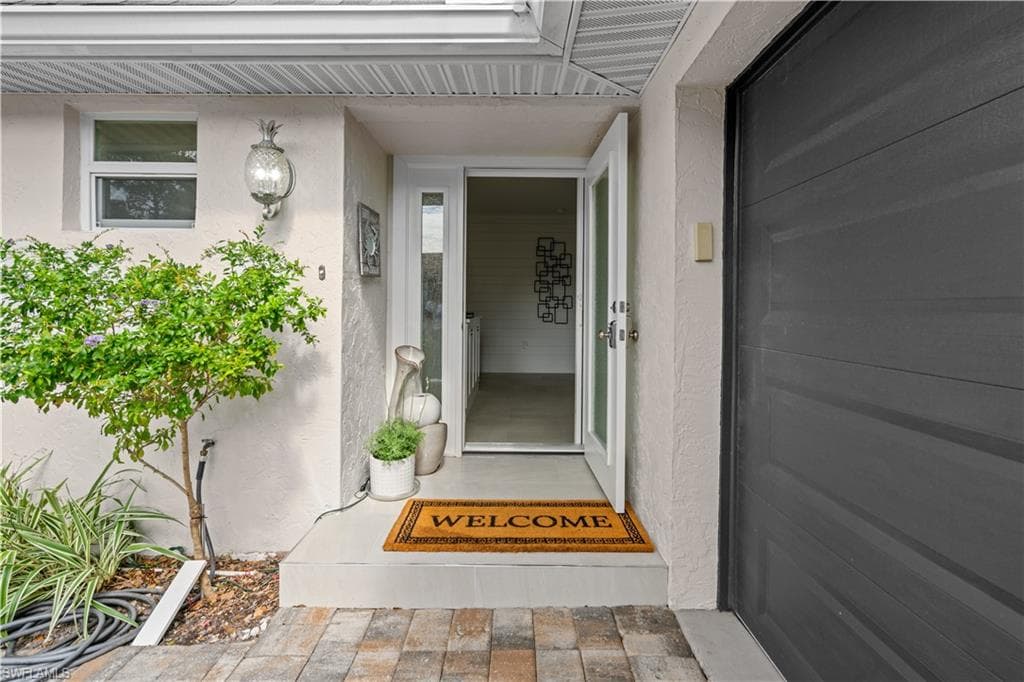 260 Lanchester CT 36-17