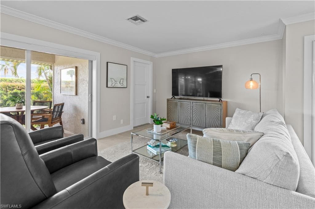 260 Lanchester CT 36-7