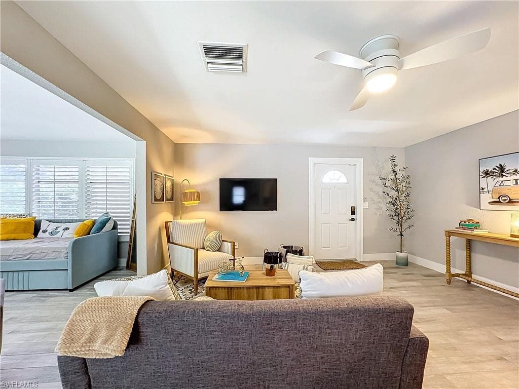 9 Knights Bridge RD # 30, NAPLES FL 34112-8