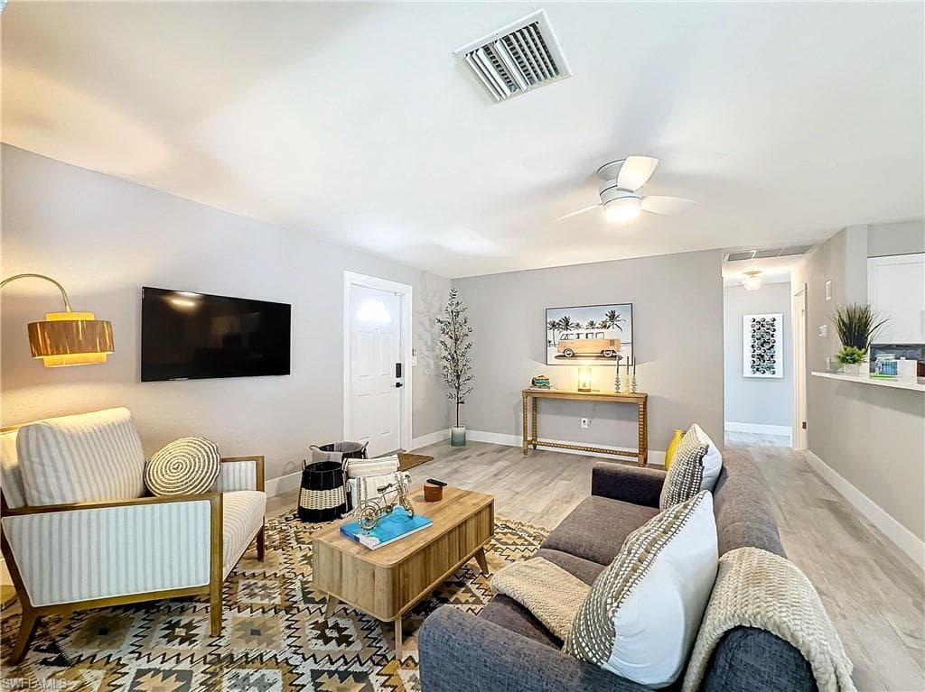 9 Knights Bridge RD # 30, NAPLES FL 34112-9