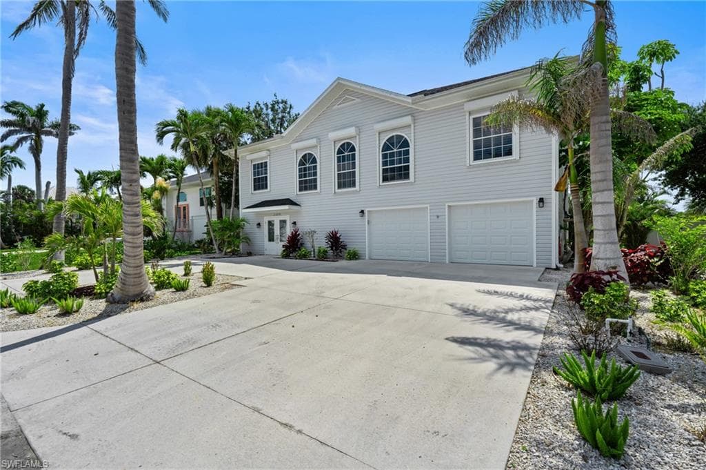 21075 Saint Peters DR S, FORT MYERS BEACH FL 33931-34