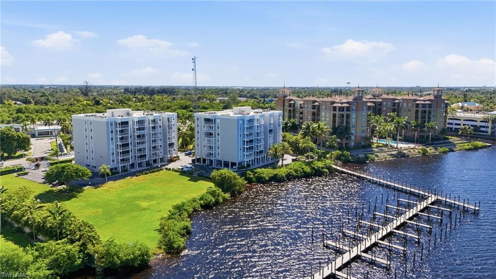 2875 Palm Beach BLVD # 202, FORT MYERS FL 33916-35