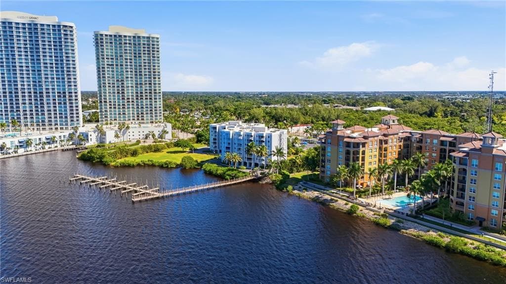 2875 Palm Beach BLVD # 202, FORT MYERS FL 33916-3