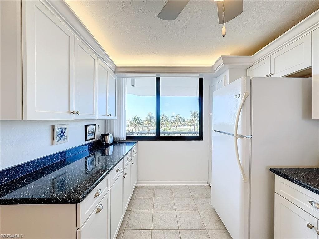 4203 Bay Beach LN # 4D, FORT MYERS BEACH FL 33931-17