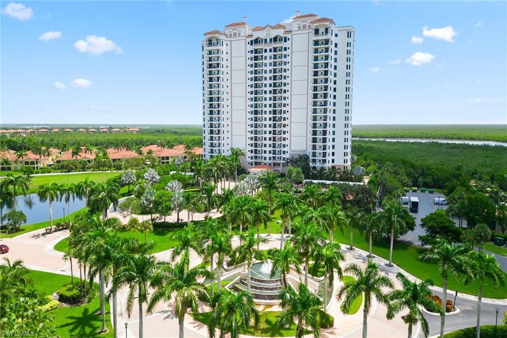 1060 Borghese LN # 206, NAPLES FL 34114-44