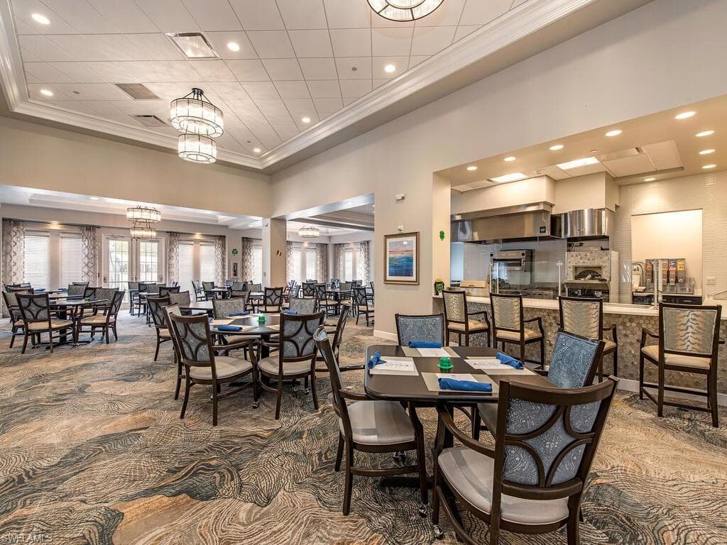 4815 Aston Gardens WAY # 201, NAPLES FL 34109-23