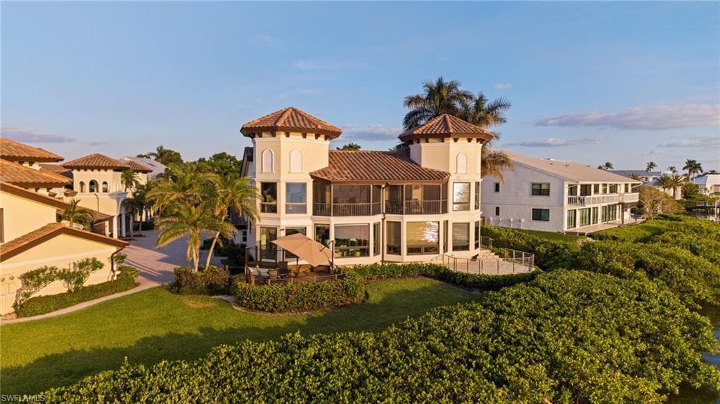 1301 Chesapeake AVE # 1B, NAPLES FL 34102-23