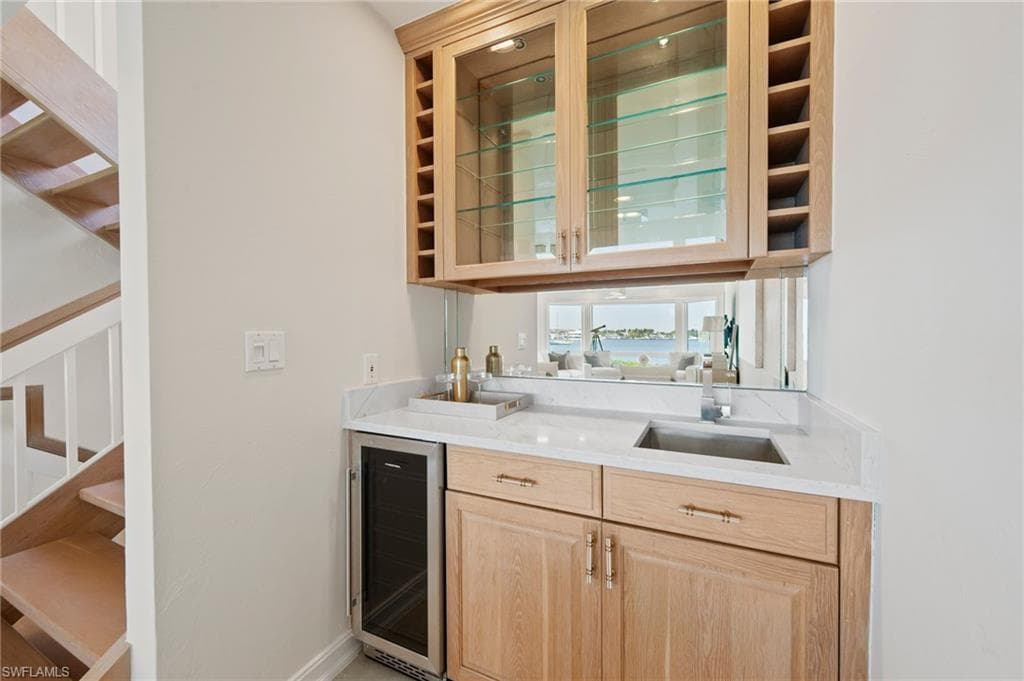 1301 Chesapeake AVE # 1B, NAPLES FL 34102-9