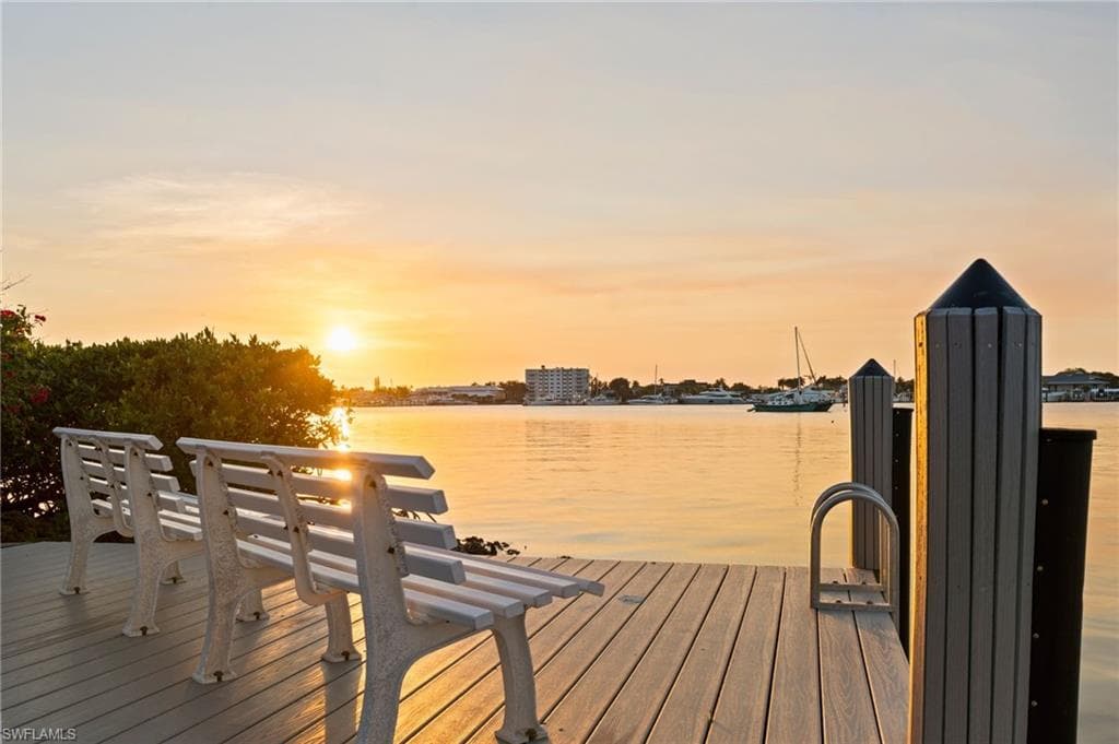 1301 Chesapeake AVE # 1B, NAPLES FL 34102-32