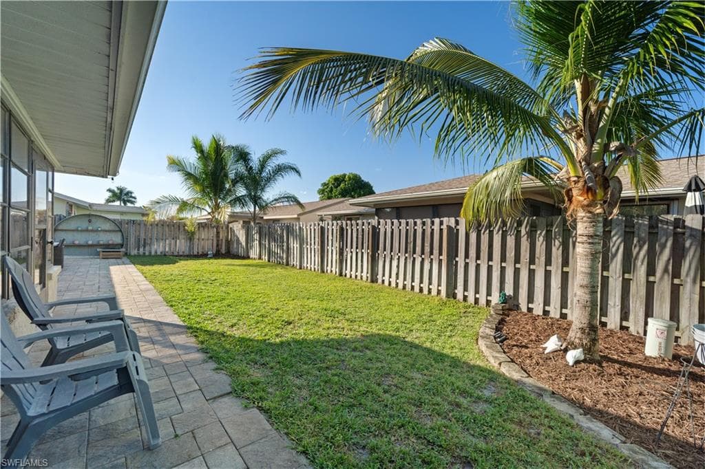 9802 Wildginger DR, FORT MYERS FL 33919-22