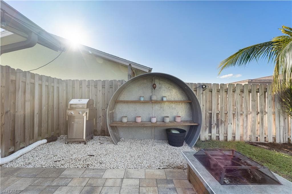 9802 Wildginger DR, FORT MYERS FL 33919-26