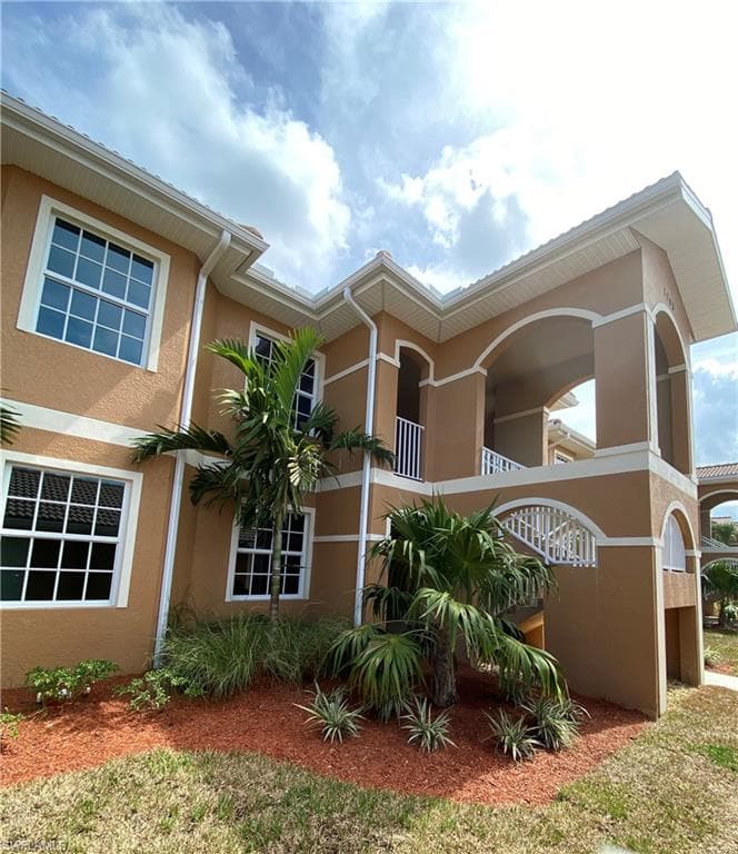 1143 Winding Pines CIR # 203, CAPE CORAL FL 33909-1