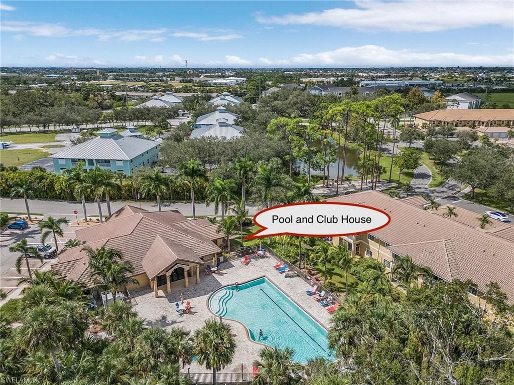 1143 Winding Pines CIR # 203, CAPE CORAL FL 33909-4