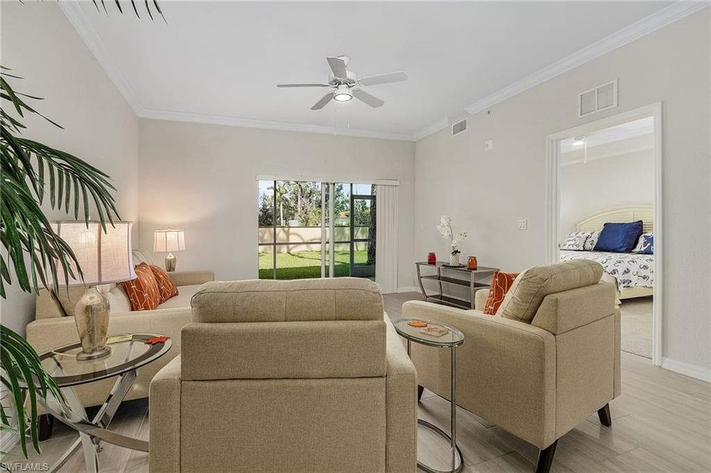 1143 Winding Pines CIR # 203, CAPE CORAL FL 33909-18