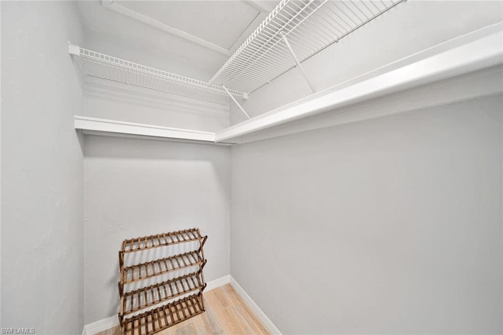 16881 Davis RD # 721, FORT MYERS FL 33908-16