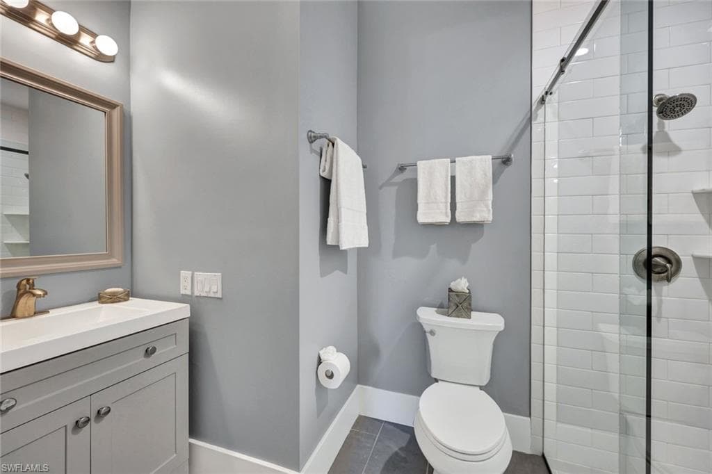 12219 Colliers Reserve DR, NAPLES FL 34110-30