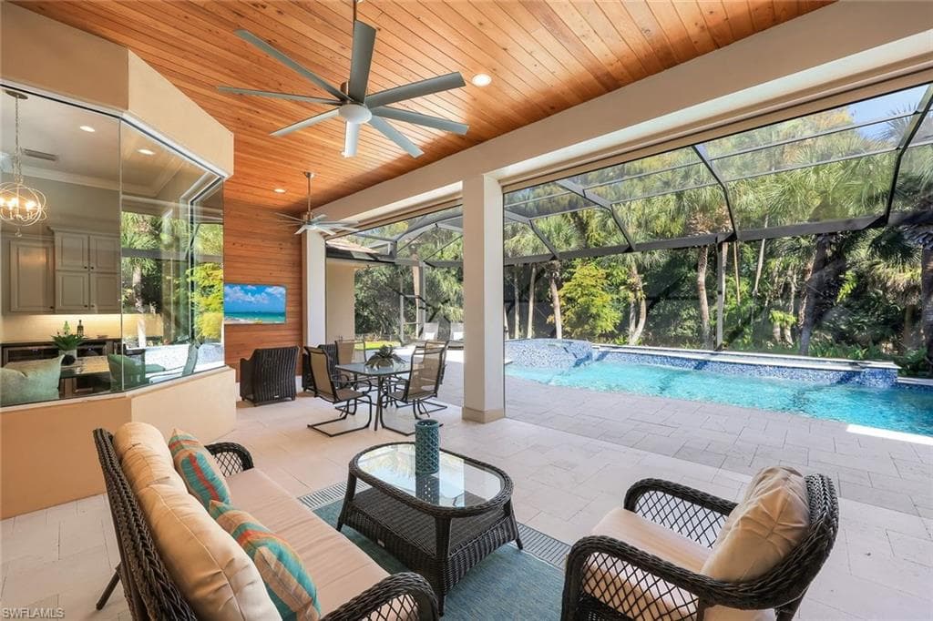 12219 Colliers Reserve DR, NAPLES FL 34110-3