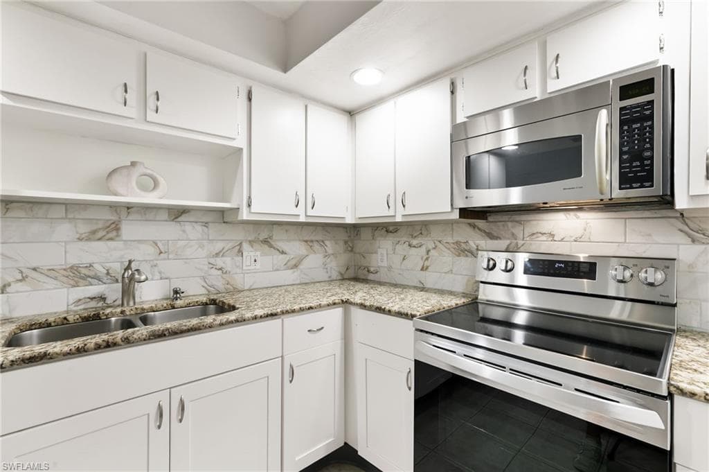 17017 Golfside CIR # 404, FORT MYERS FL 33908-8
