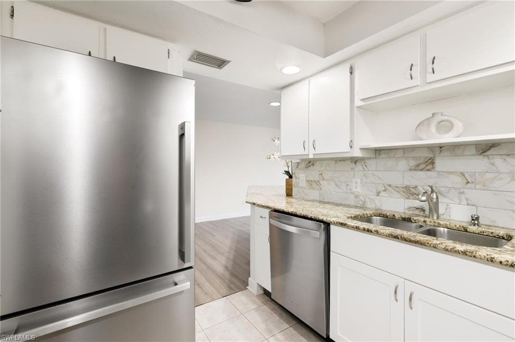 17017 Golfside CIR # 404, FORT MYERS FL 33908-9