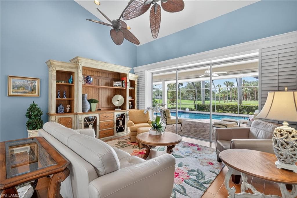 6 Bramblewood PT, NAPLES FL 34105-6