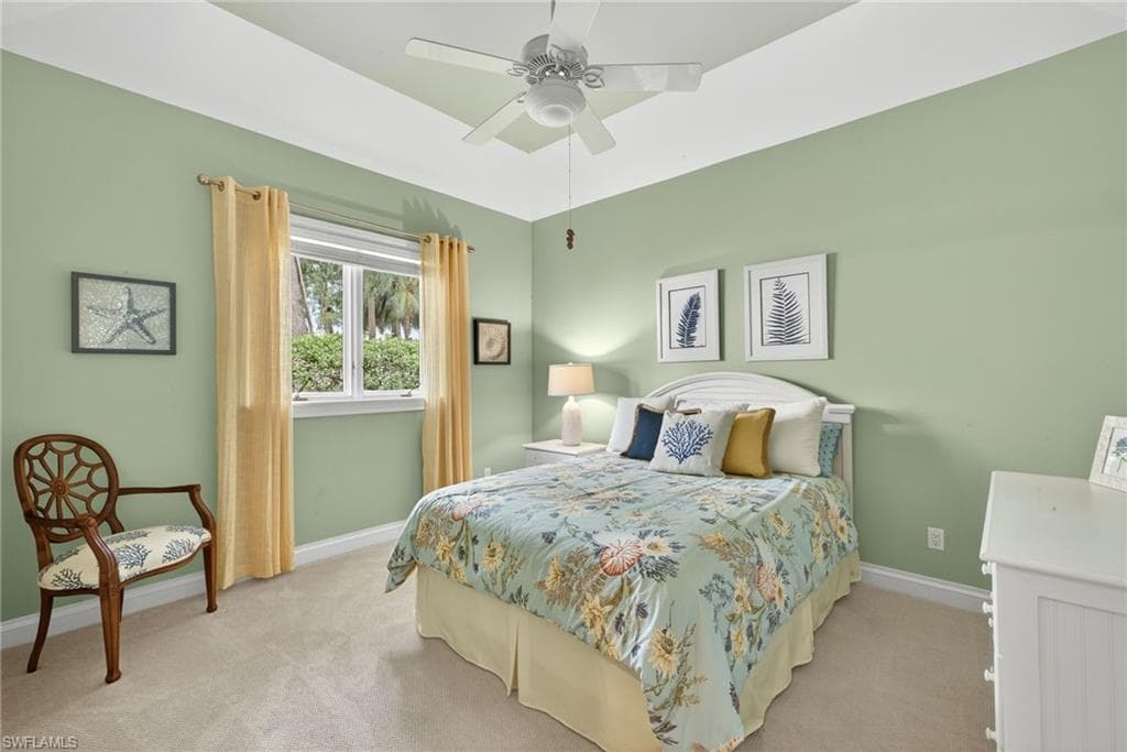 6 Bramblewood PT, NAPLES FL 34105-23
