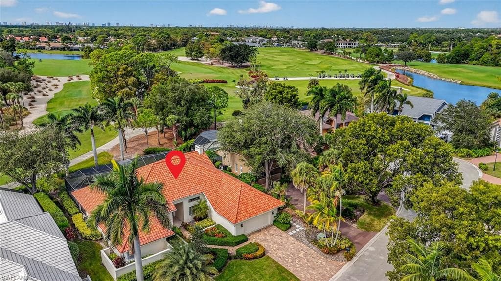 6 Bramblewood PT, NAPLES FL 34105-32