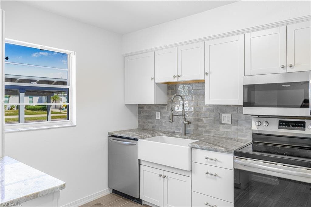 1348 Myerlee Gardens AVE, FORT MYERS FL 33919-3