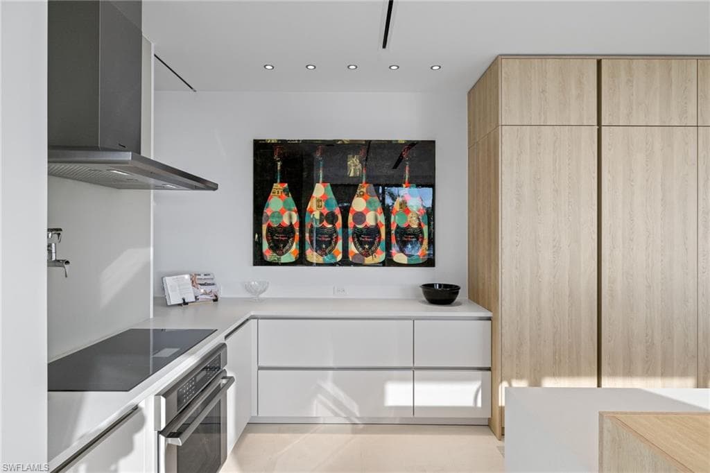 4257 W Gulf DR, SANIBEL FL 33957-24