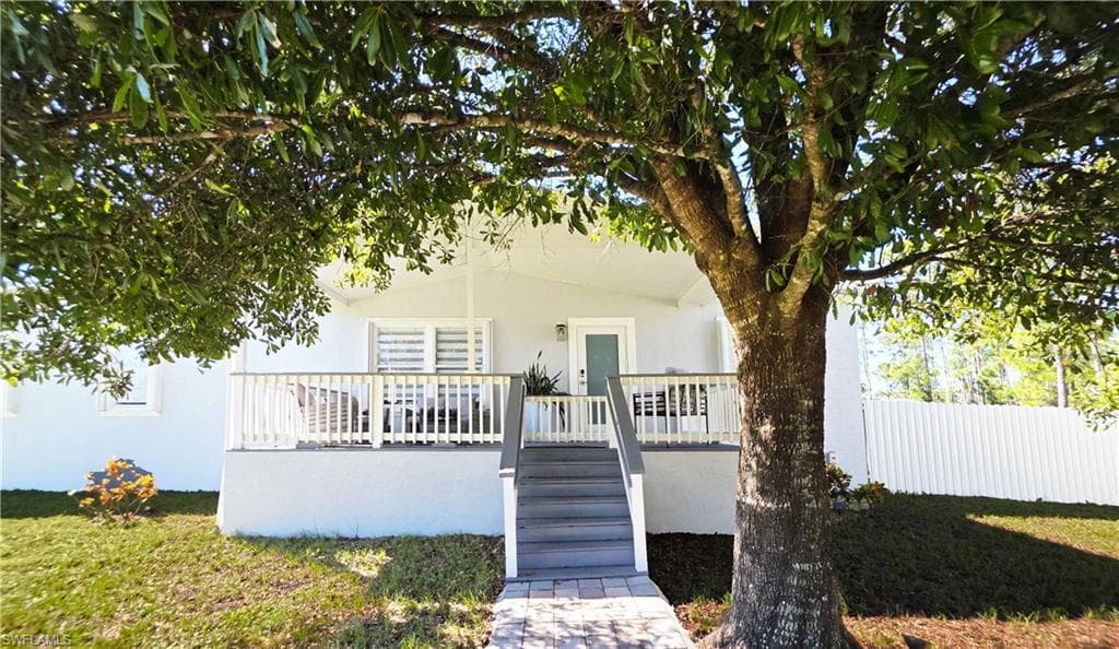 140 N Utopia ST, MONTURA RANCHES FL 33440-4