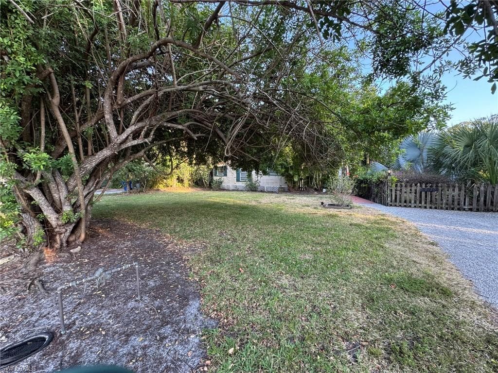 10150 Georgia ST, BONITA SPRINGS FL 34135-3