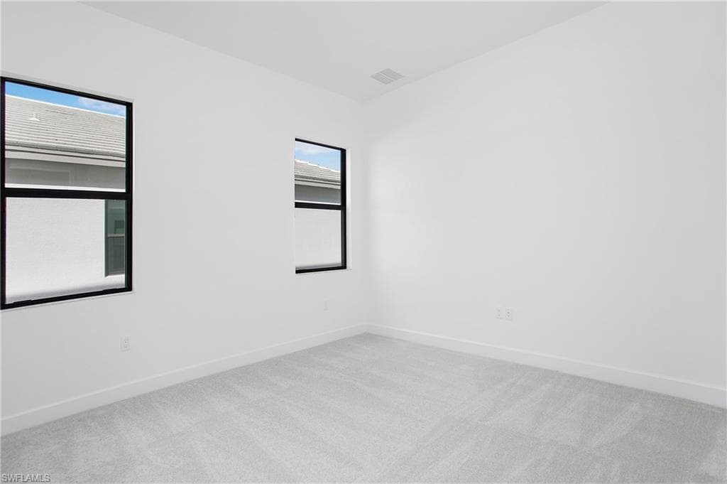 12794 Woodbury DR, ESTERO FL 33928-16