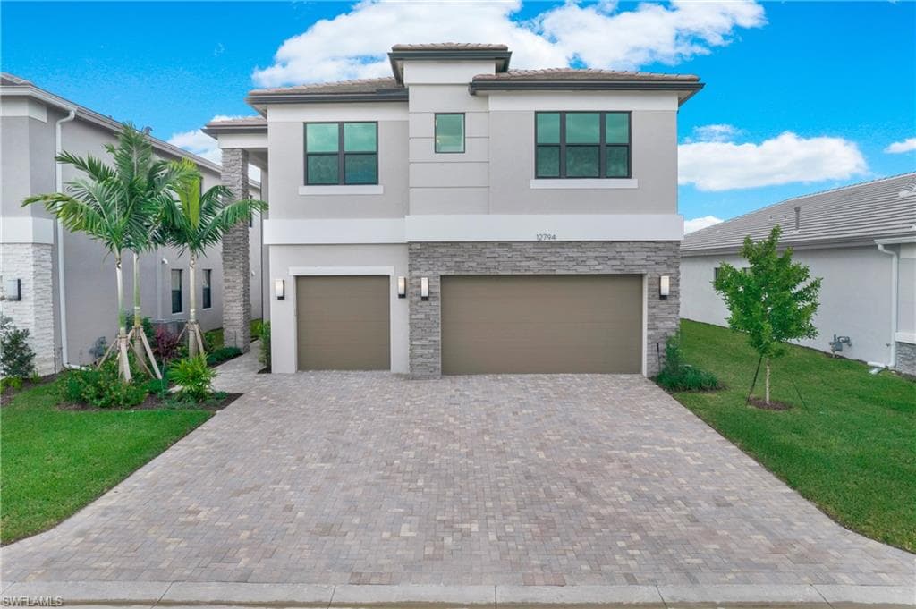 12794 Woodbury DR, ESTERO FL 33928-2