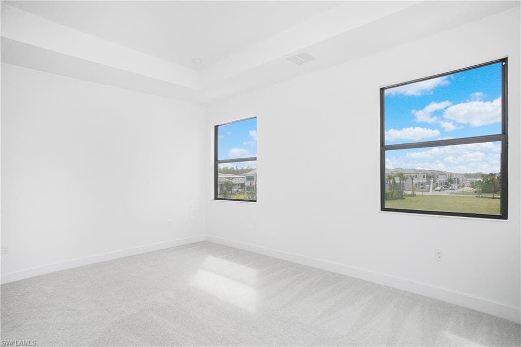 12794 Woodbury DR, ESTERO FL 33928-27