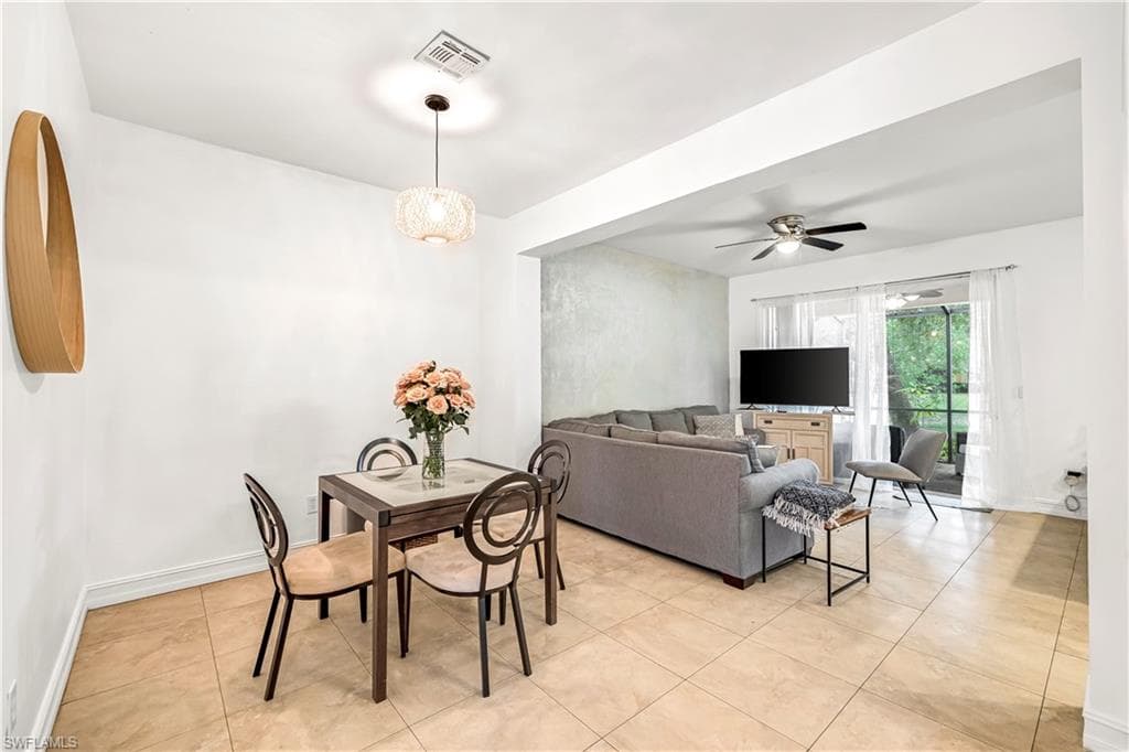 10261 Olivewood WAY # 145, ESTERO FL 33928-3