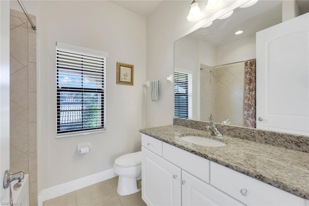 10101 FLORENCE CIR, NAPLES FL 34119-27