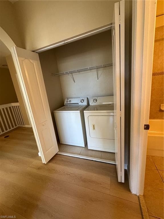 7009 Romana WAY # 1605, NAPLES FL 34119-19