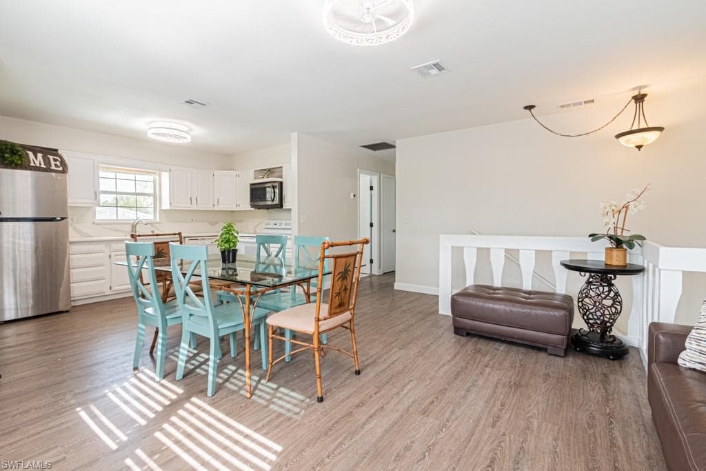 1881 Danford ST, NAPLES FL 34112-11