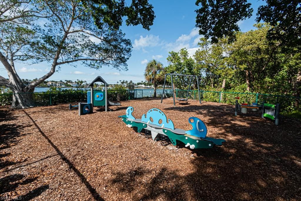 1881 Danford ST, NAPLES FL 34112-29