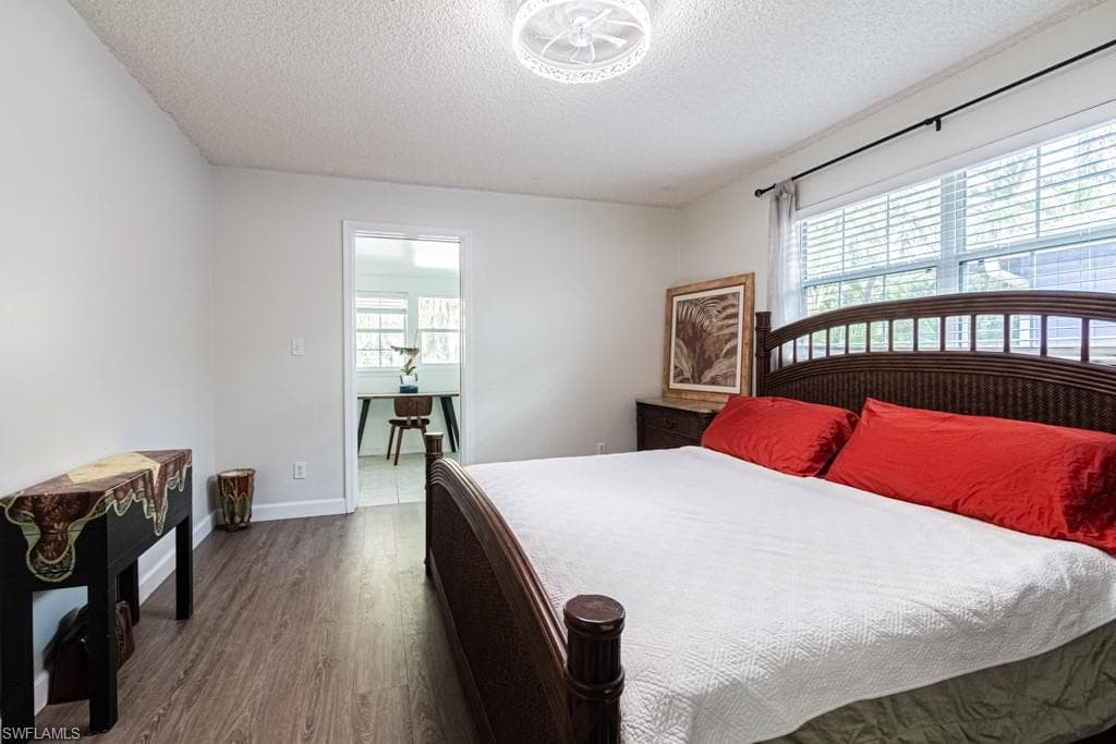 1881 Danford ST, NAPLES FL 34112-14
