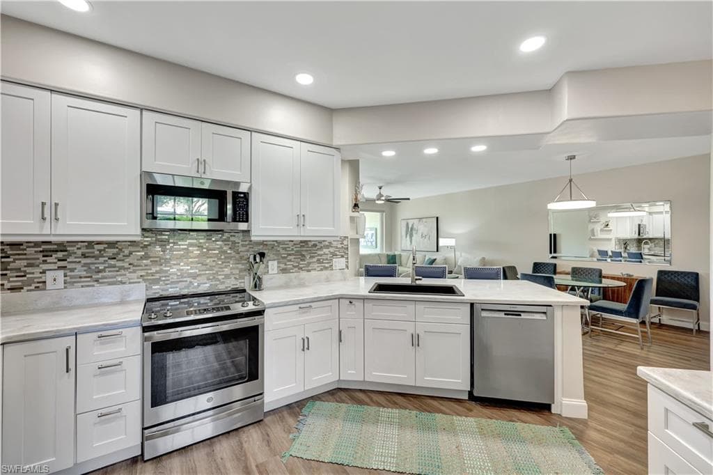 9020 Spring Run BLVD # 604, ESTERO FL 34135-10