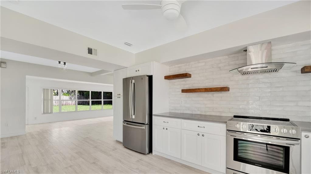 1235 Diana AVE, NAPLES FL 34103-3