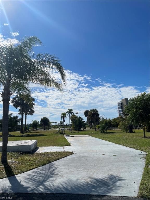 13681 Ovenbird DR, FORT MYERS FL 33908-6