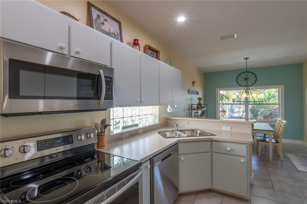 10713 Pearl Bay CIR, ESTERO FL 33928-15