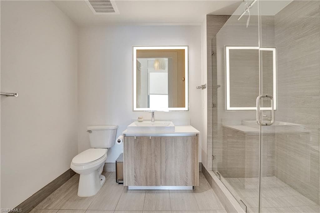 2960 NE 207 ST # 1205, AVENTURA FL 33180-43