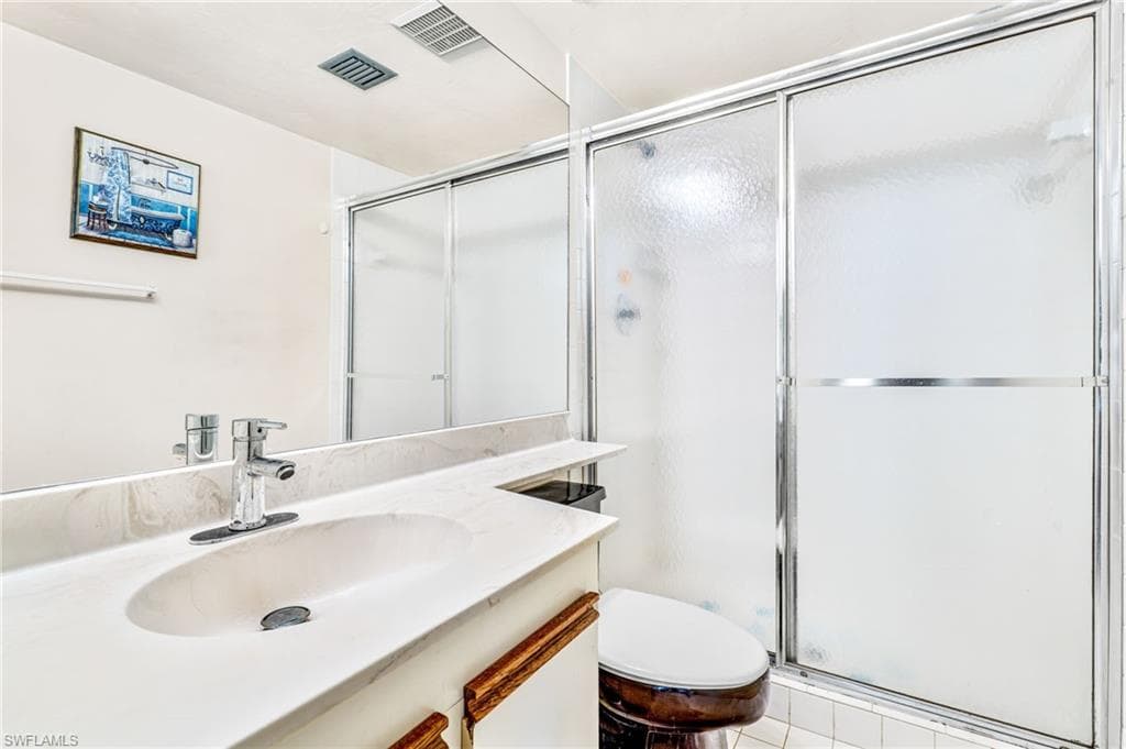 2155 San Marco RD # 204, MARCO ISLAND FL 34145-13