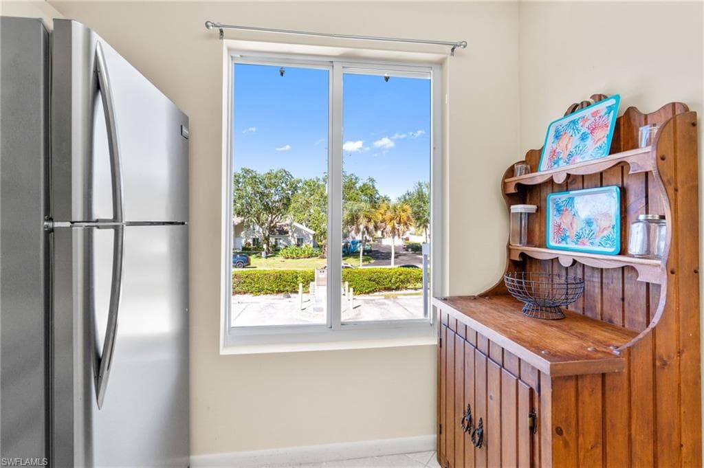 2155 San Marco RD # 204, MARCO ISLAND FL 34145-10